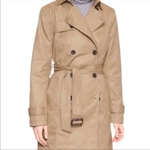 Banana Republic Factory Trench Coat, size Medium